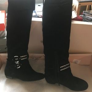 BCBGeneration Cristina BLK Suede Over Knee Boot_6M